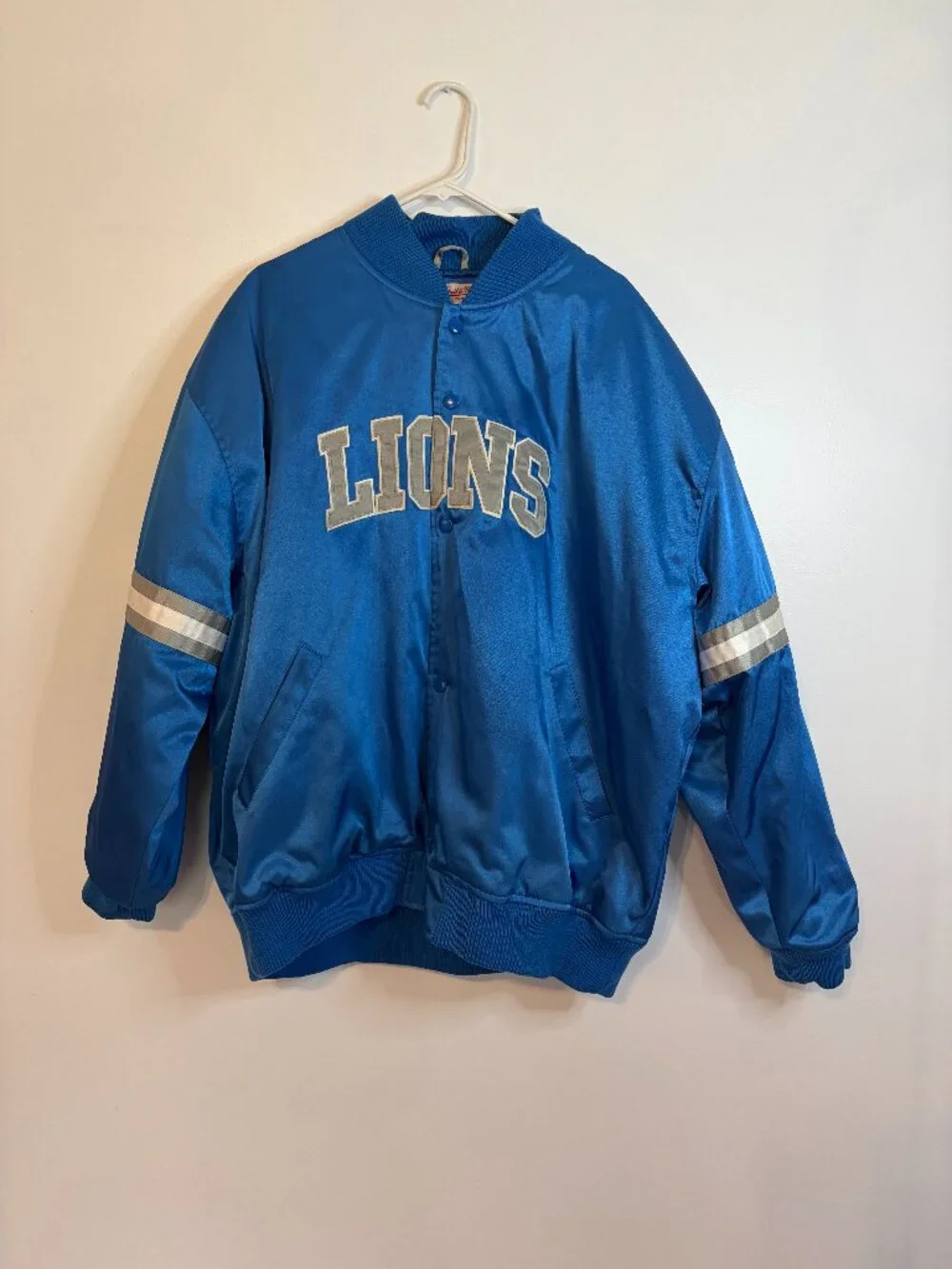 Mitchell & Ness Detroit Lions Satin Full-Snap Bomber Jacket